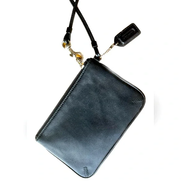 SOLD - Coach Leather Wristlet Clutch | Black - Picture 2 of 6